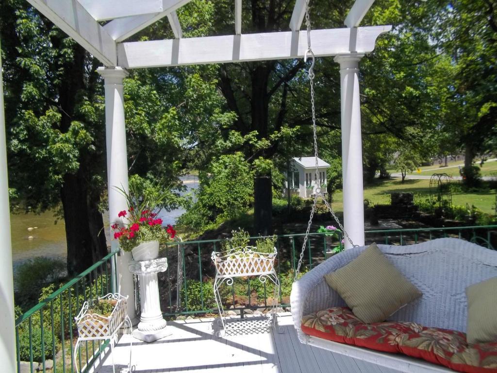 The Rivers Edge Executive Suites Tiffin Zewnętrze zdjęcie
